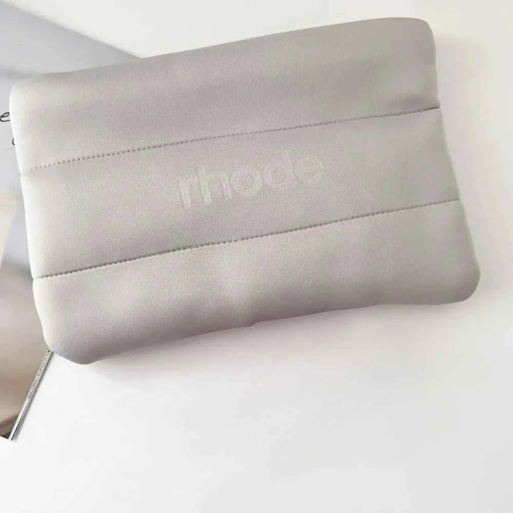 👜 Sac de Maquillage Rhode – Élégance et Fonctionnalité (Copie)