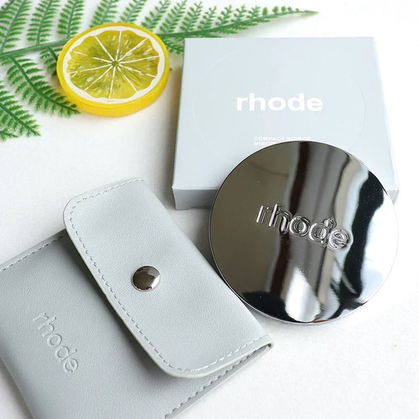 🪞 Rhode Mirroir – L’accessoire chic qui reflète votre éclat ✨