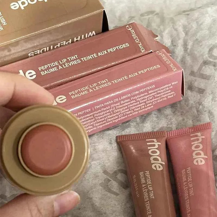 💖 Rhode Pocket Blush – L’éclat naturel à portée de main (Copie)