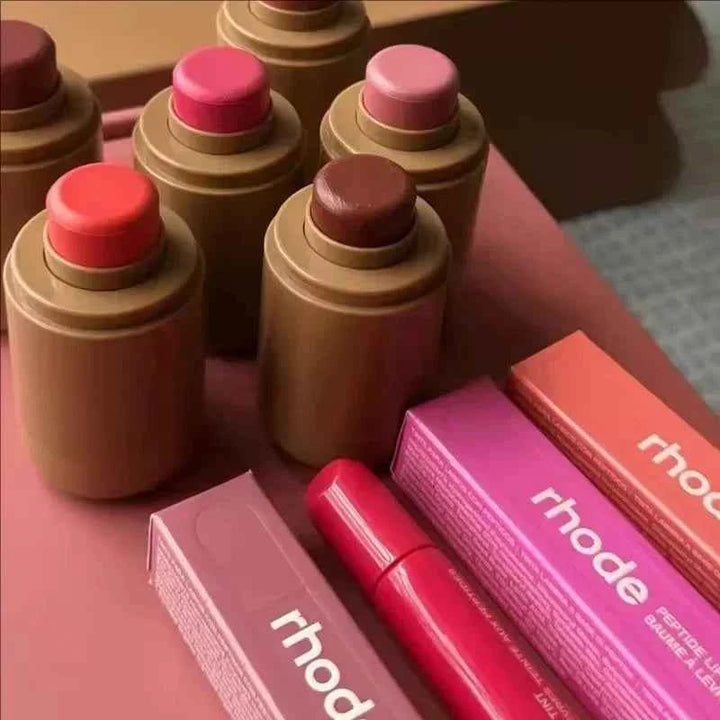 💖 Rhode Pocket Blush – L’éclat naturel à portée de main (Copie)
